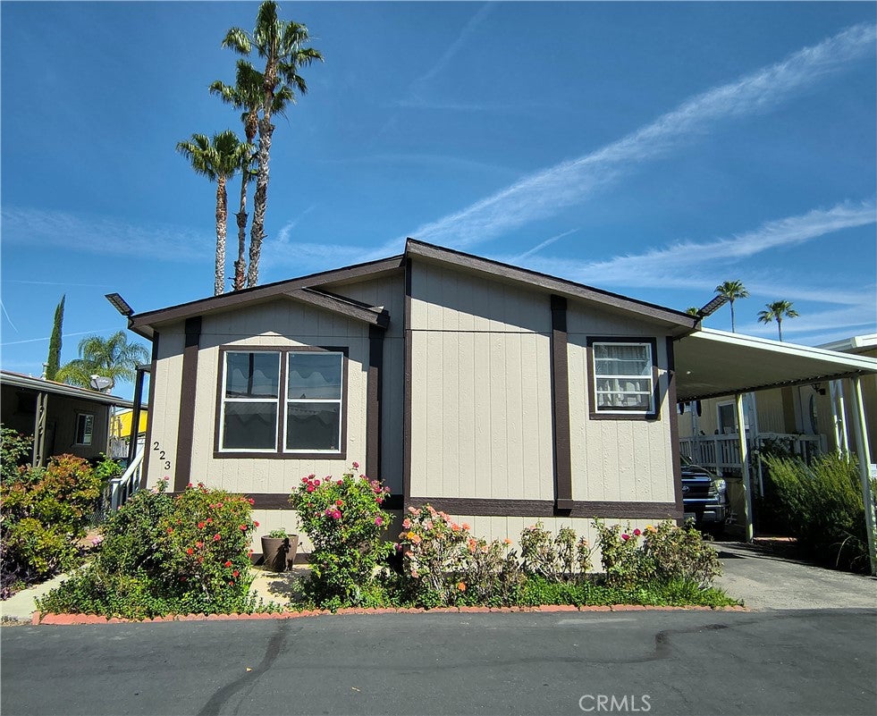 20401 Soledad Canyon Road 223