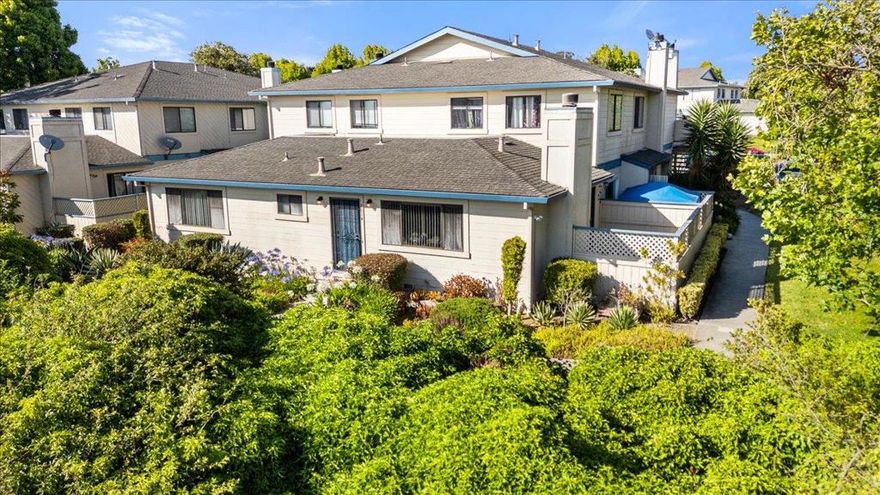 Charming Single-Level Condo! Welcome to this beautifully maintained corner unit nestled in a lovely community in Watsonville. This 2-bedroom, 1.5-bath condo offers the perfect blend of comfort, style, and convenience. Inside, you'll find a warm and inviting living room featuring a cozy fireplace, perfect for relaxing evenings. The spacious layout is enhanced by stunning views of rolling hills from the living room to a tranquil backdrop that elevates your daily living experience. The kitchen boasts elegant granite countertops, providing a modern touch & plenty of space for meal prep with the perfect spot for a dining room table. This home comes w/ a grassy area right outside your unit, ideal for outdoor relaxation and a little extra space to enjoy. The detached garage offers convenient parking & additional storage. The well-kept community amenities include a pool & sports court, perfect for staying active & enjoying leisure time with family and friends. With easy access to Hwy 1, commuting is a breeze whether you're heading to Monterey, Santa Cruz, or beyond. Dont miss out on this wonderful Watsonville condo!
