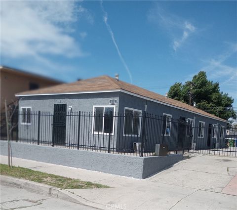Photo of 813 E Imperial Hwy #1, Los Angeles, CA 90059 (MLS # OC25174934) Photo of 813 E Imperial Hwy #1, Los Angeles, CA 90059 (MLS # OC25174934)