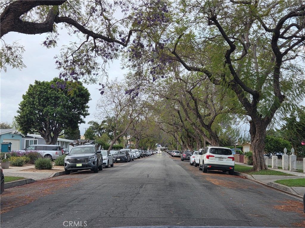 Photo of 2129 N Poplar St, Santa Ana, CA 92706 (MLS # PW26071747)