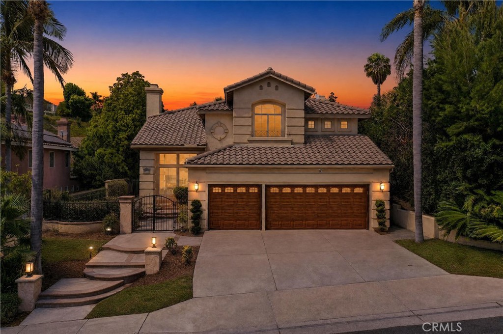 7521 E Hollow Oak Road