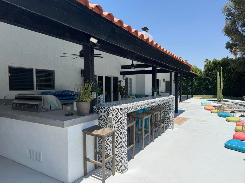 Photo of 43170 Warner Trail, Palm Desert, CA 92211 (MLS # 219136430PS)