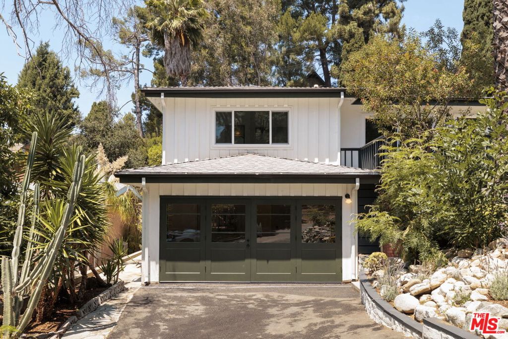 963 Pine Grove Avenue, Los Angeles CA 90042