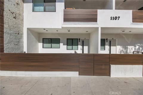 Photo of 1107 E 3rd Unit #9 ST, Long Beach, CA 90802 (MLS # PW26155088)