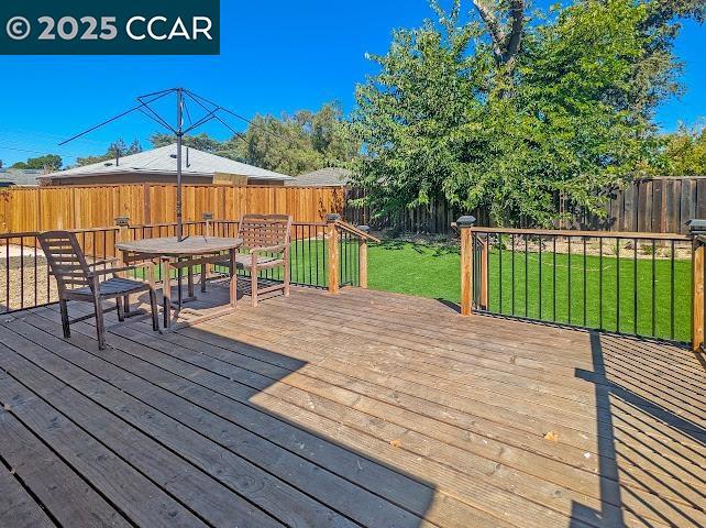 ELDOO PARK - Residential Lease