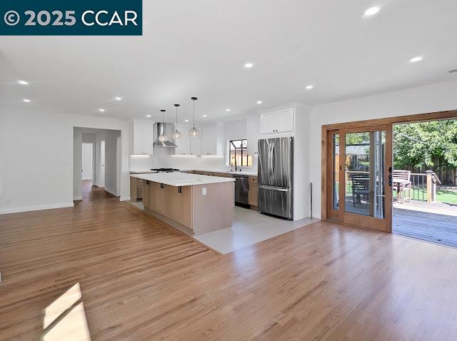 ELDOO PARK - Residential Lease