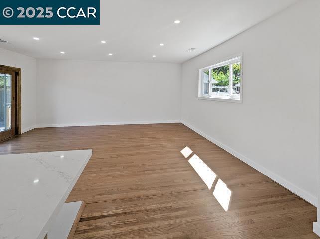 ELDOO PARK - Residential Lease