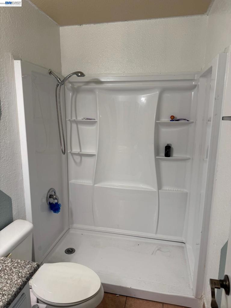 2116 2116 Mt. Vernon Dr. C