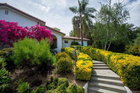 28628 Mountain Meadow Rd Escondido CA 92026