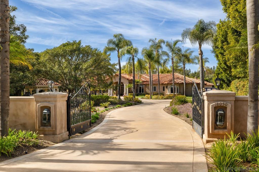 18050 Rancho La Cima Corte