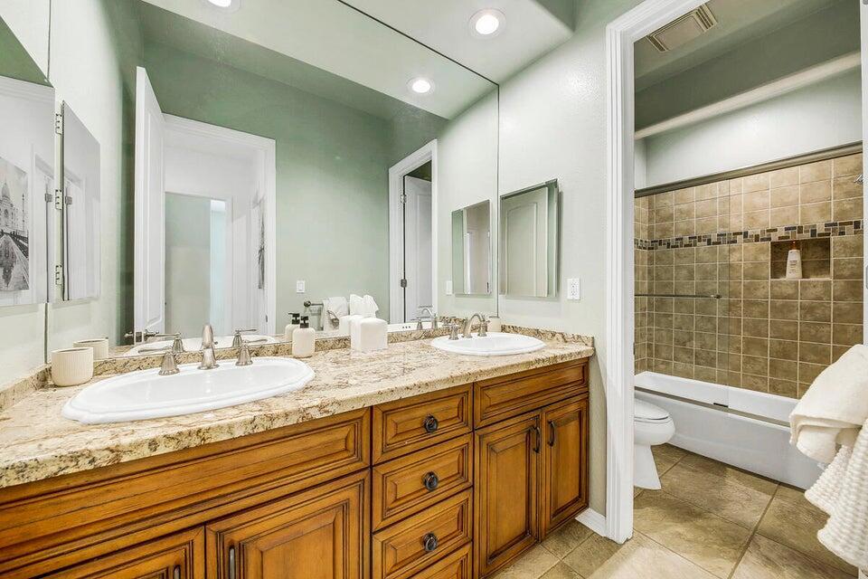 Montage at Santa Rosa - Residential