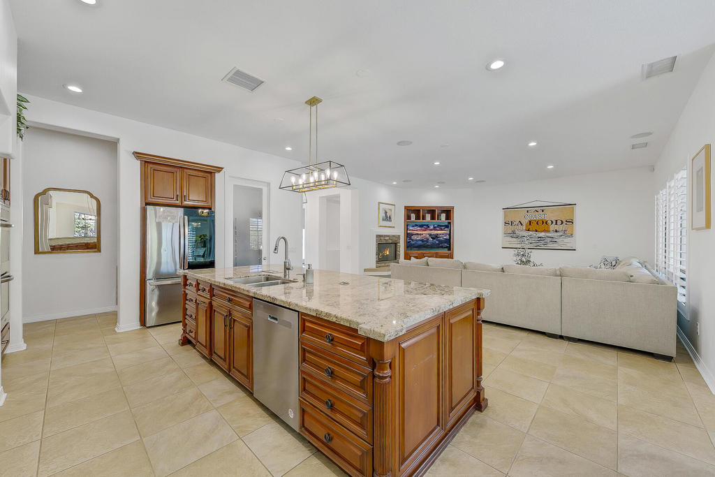 Montage at Santa Rosa - Residential