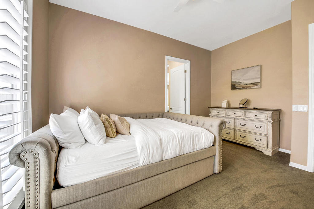 Montage at Santa Rosa - Residential