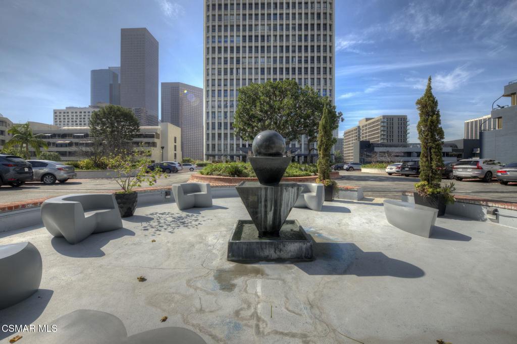 800 W 1st Street 2801