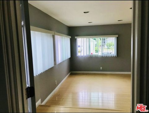Tiny photo for 8120 Winsford Avenue, Los Angeles, CA 90045 (MLS # 26674269)