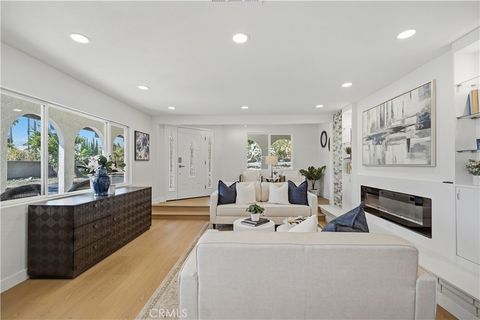 Photo of 944 Alamosa Dr, Claremont, CA 91711 (MLS # WS26065278)