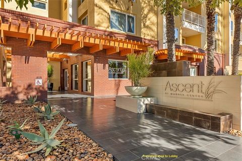 21301 Erwin Street 516 Woodland Hills CA 91367