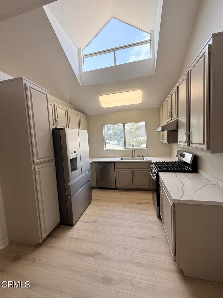 614 Venice Way 210