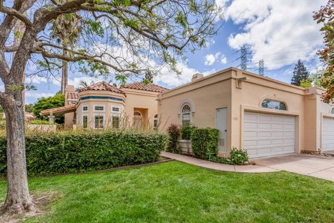 Photo of 1103 Ana Privada, Mountain View, CA 94040 (MLS # ML82043158)