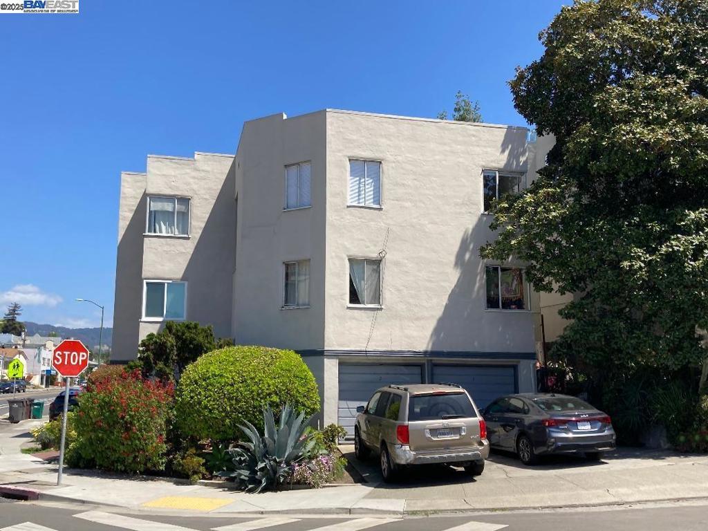 FRUITVALE AREA - Residential Income