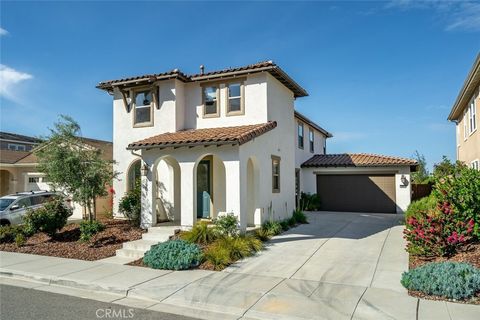 Photo of 3901 Hayfield Loop Loop, San Luis Obispo, CA 93401 (MLS # SC26074588)