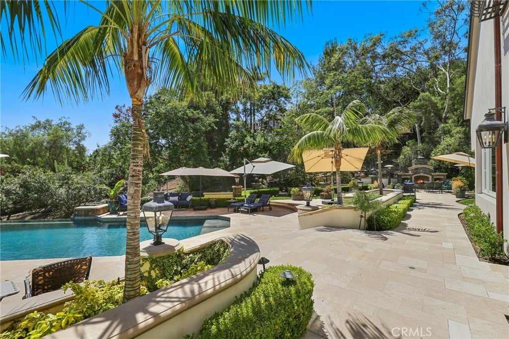 31931 Peppertree Bnd