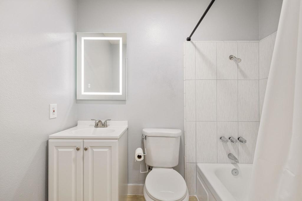 Indian Creek Villas - Residential