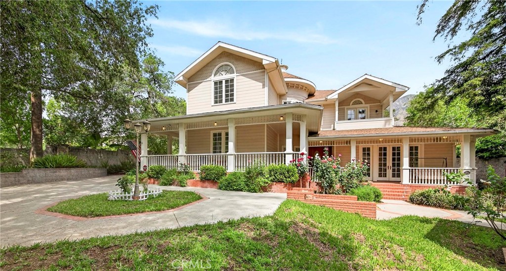 465 W Highland Avenue