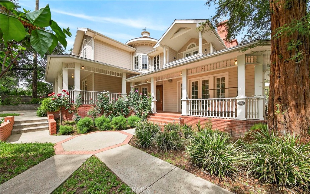 465 W Highland Avenue