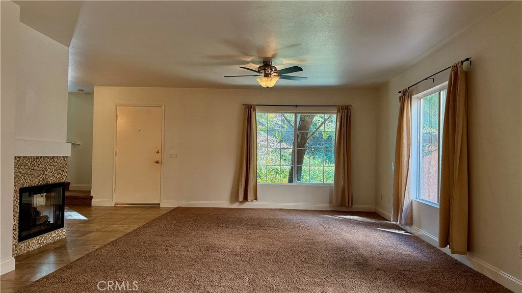 Diamond Head (DMHD) - Residential