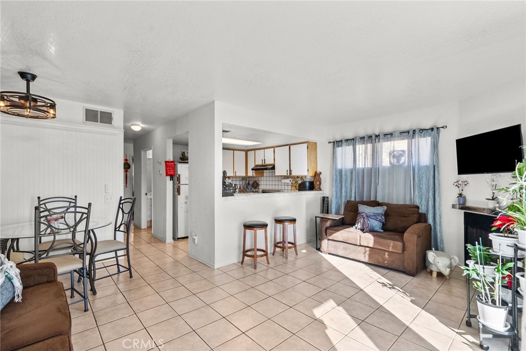 Welcome to this delightful 2-bedroom, 2-bath condo that’s perfect for first-time homebuyers! Step inside to discover a spacious layout with incredible views that make every day feel special. Start your mornings on the private balcony, savoring a cup of coffee while soaking in the peaceful surroundings.
This home is part of a vibrant community with fantastic amenities, including a sparkling pool, a basketball court, and 24-hour security for your peace of mind. Conveniently located near shopping, dining, and major highways, it offers the ideal blend of comfort, convenience, and lifestyle.
Don’t miss out—this condo is ready to become your new home!