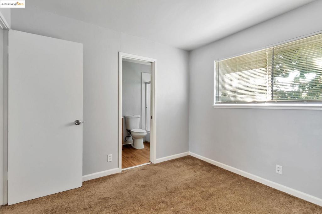 BERKELEY CENTRAL - Residential Income