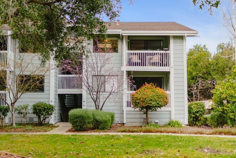 Photo of 938 Clark Avenue #50, Mountain View, CA 94040 (MLS # ML82053216)