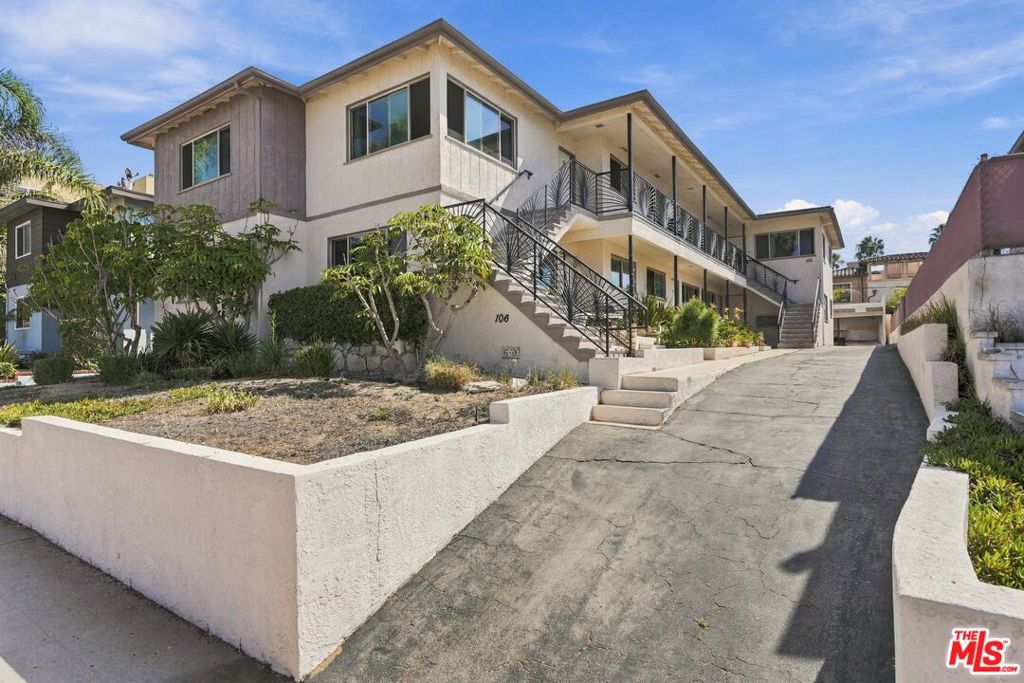 106 Vista Del Mar