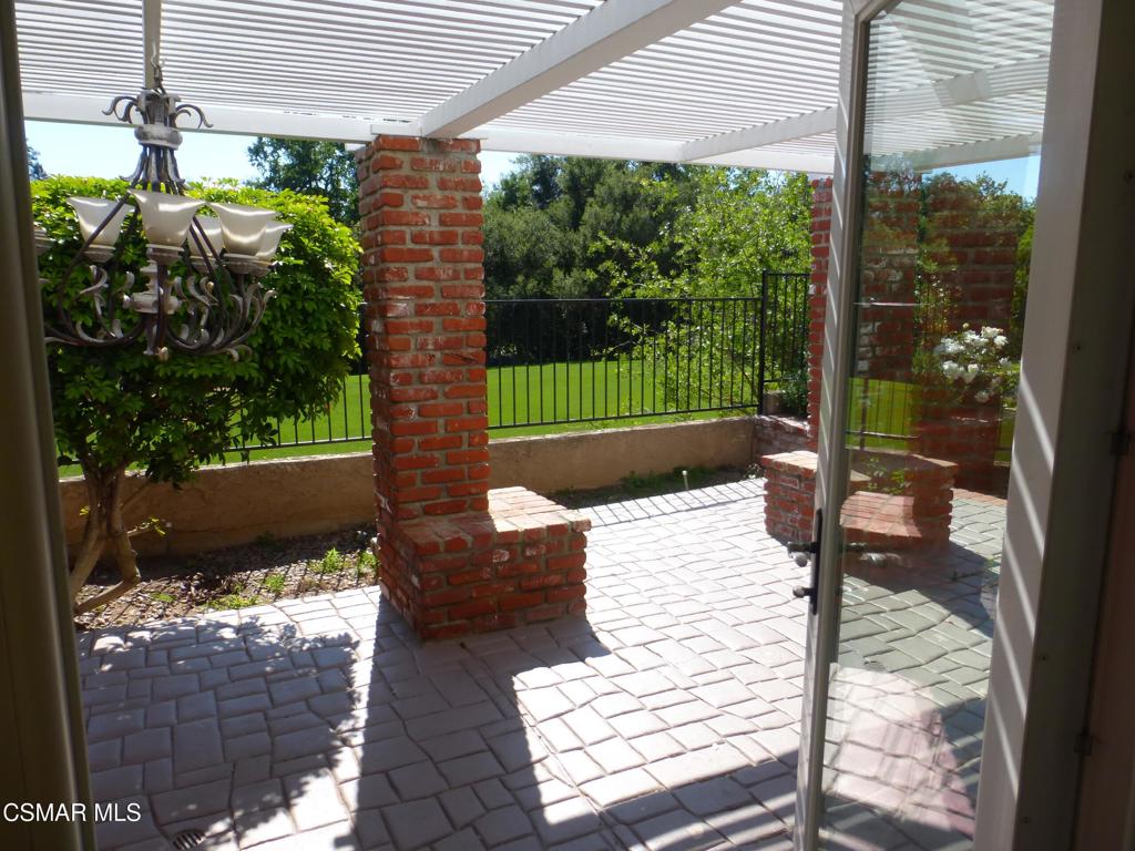 Ben Johnson Fairway NR-745 - 745 - Residential Lease