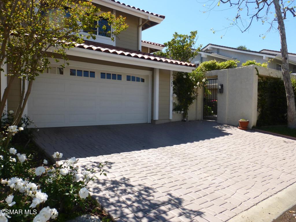 Ben Johnson Fairway NR-745 - 745 - Residential Lease