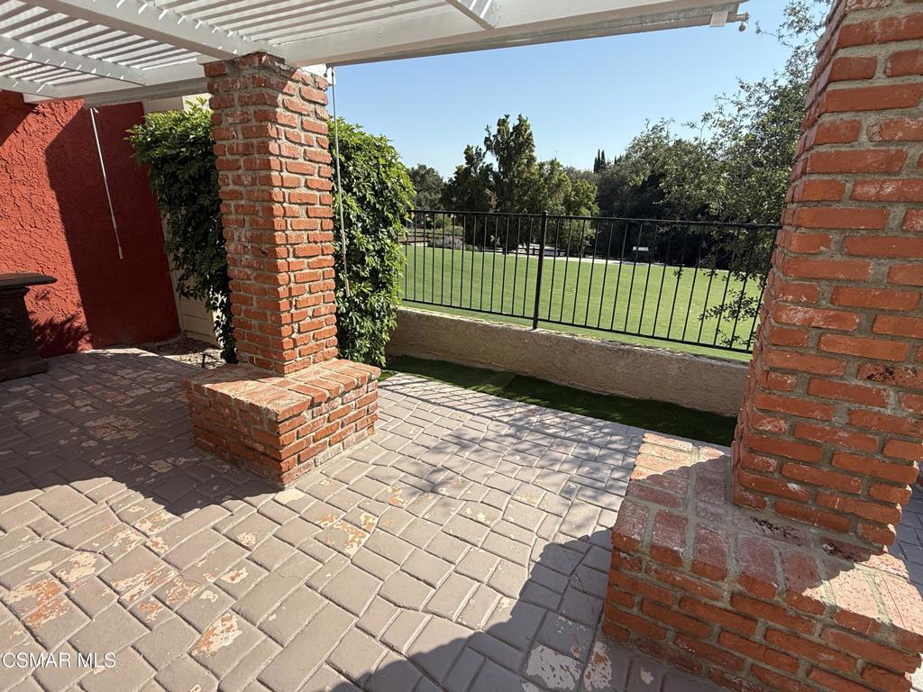 Ben Johnson Fairway NR-745 - 745 - Residential Lease