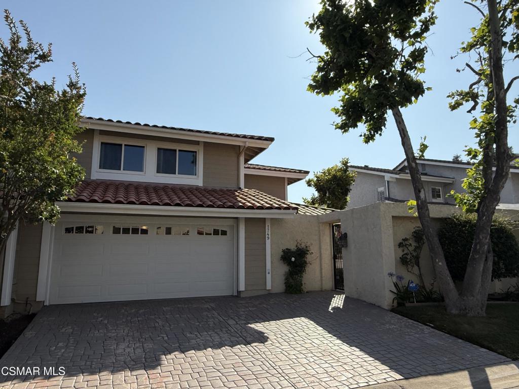 Ben Johnson Fairway NR-745 - 745 - Residential Lease