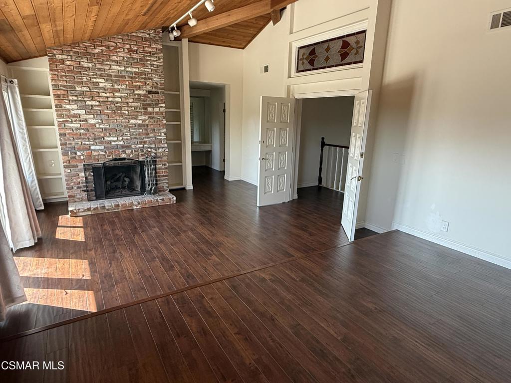 Ben Johnson Fairway NR-745 - 745 - Residential Lease