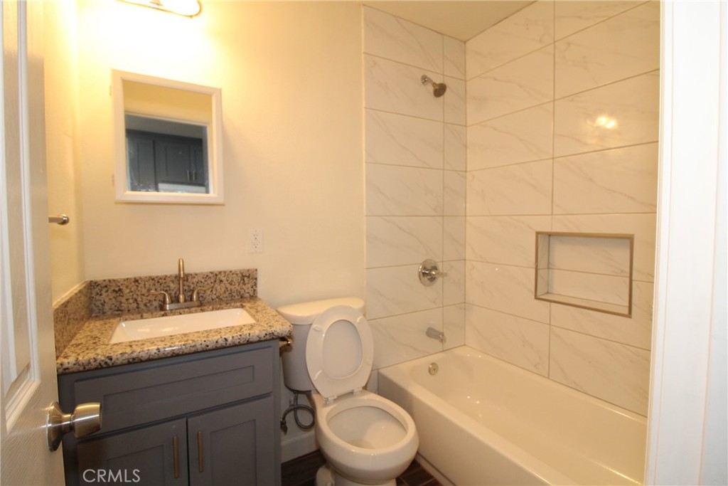 4986 Southern Avenue D