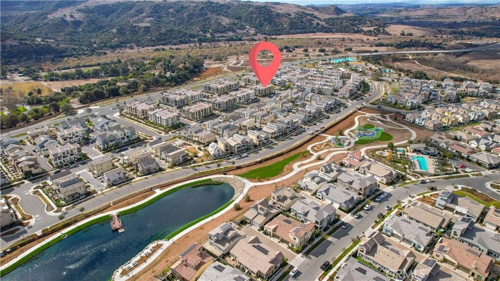listing image 130724766370615794337