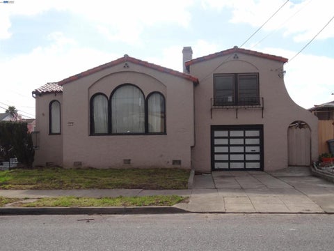 Photo of 596 Walnut St St, San Bruno, CA 94066 (MLS # 41151212)