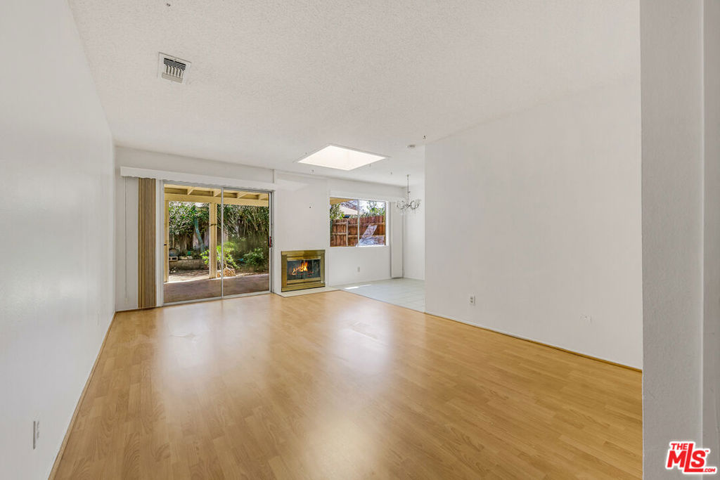 664 Corona Street