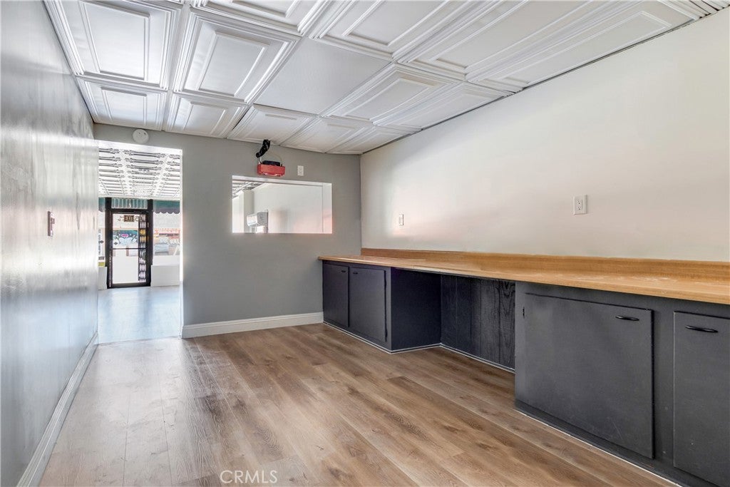 163 E 6th Street
