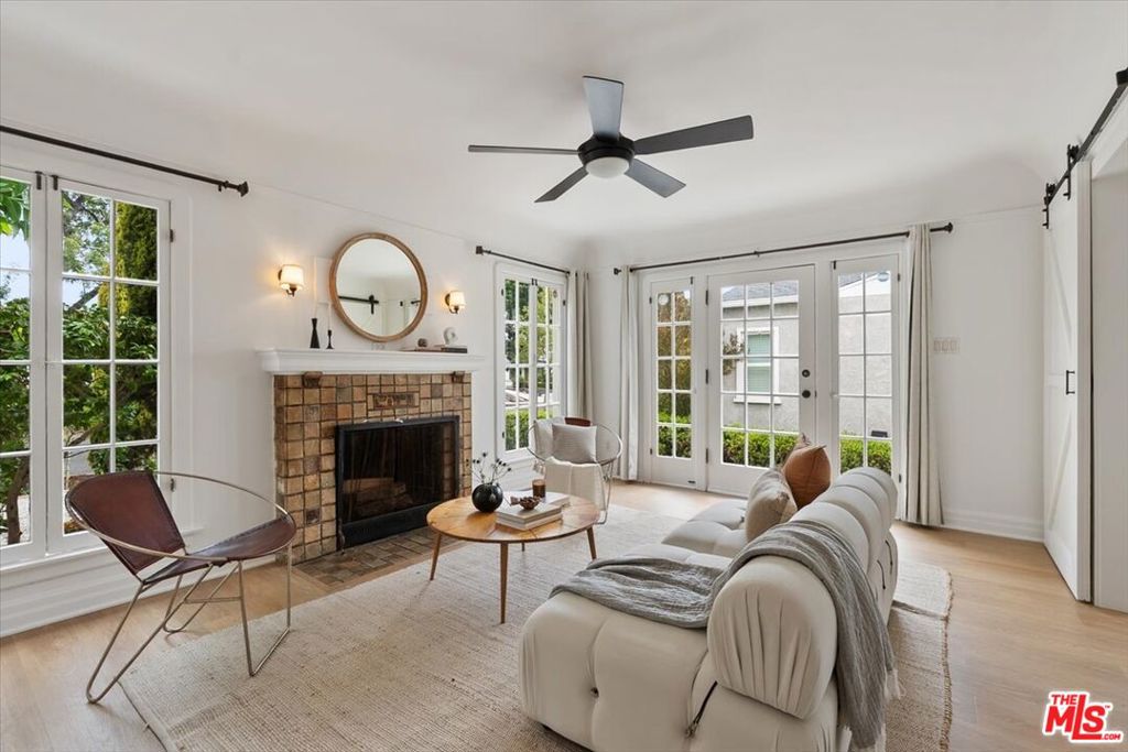 3726 W 59th Street