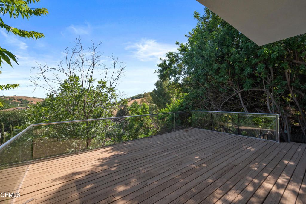 listing image 130721454212852386840