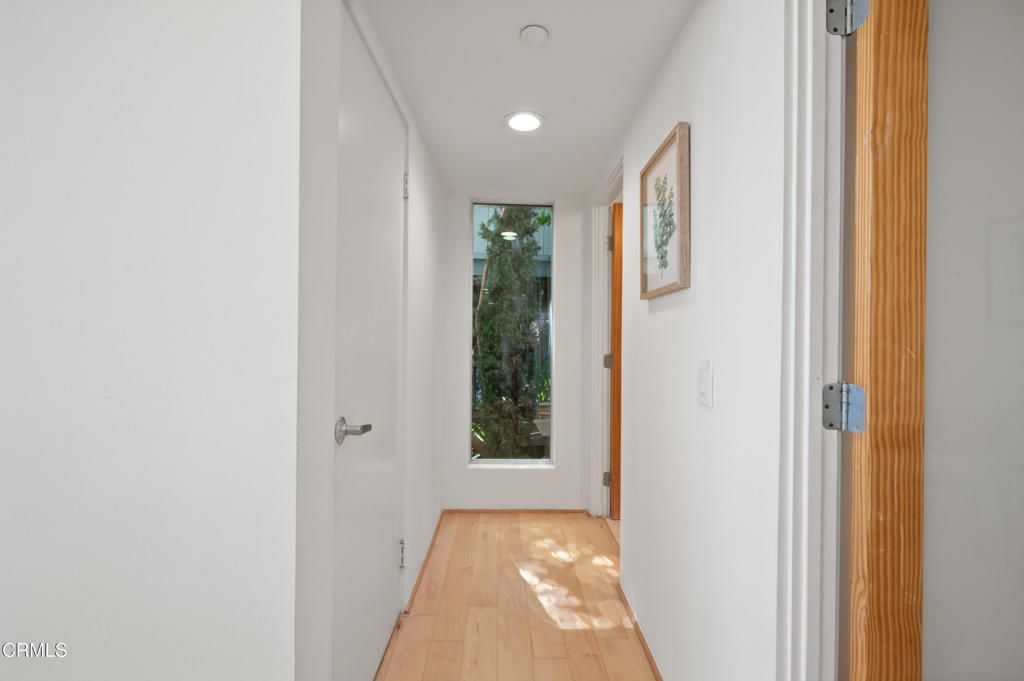 listing image 130725853440237964542