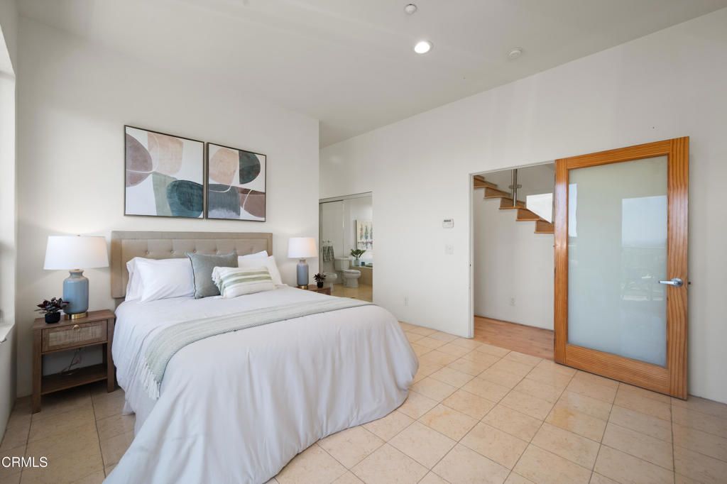 listing image 130725816032501360167