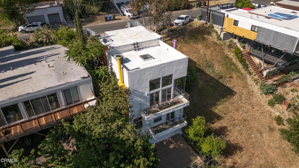 listing image 130729975713252049504