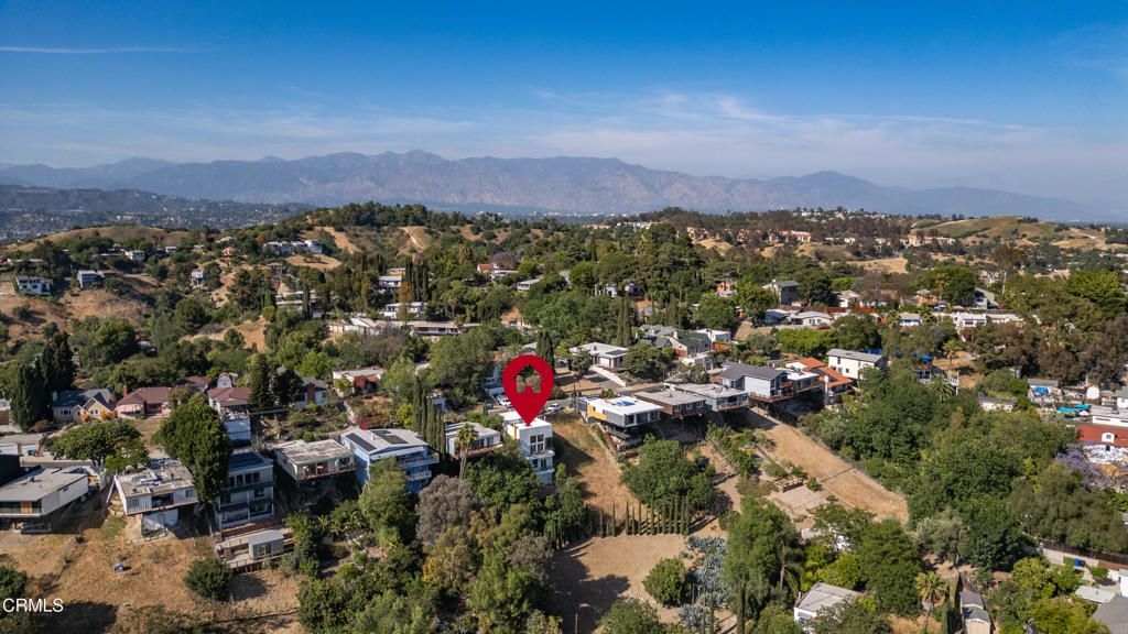 listing image 130720042240553234579